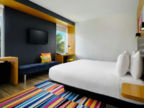 アロフト マイアミ ドーラル ドラールのホテル