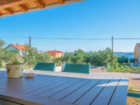 House Villa Verdi Hotels in Tkon