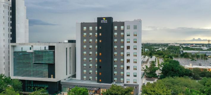 Hyatt Place Merida/ Via Montejo Hotele w: Merida