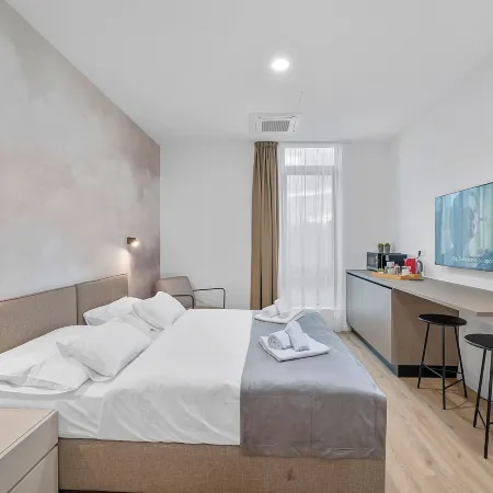 Enjoy Apartments and Suites