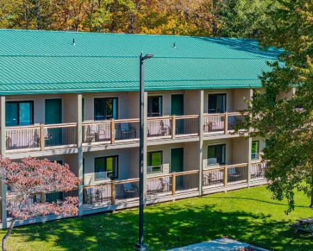Alpine Lake Resort Hotels in Preston County