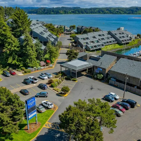 Embarcadero Resort
