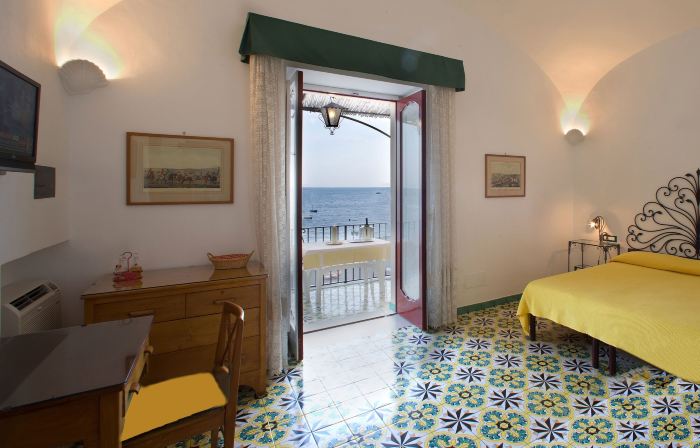 La Caravella di Positano - Relais & Beach
