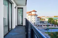Central Monarh Tower Accomodation