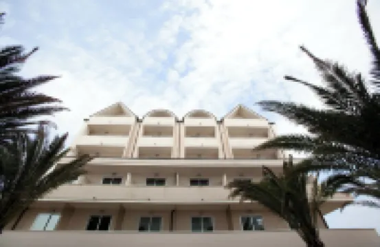 Altamarea Residence & Family Hotel