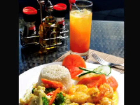 Hotel Colono Beach Hotels in Coco