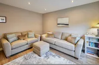 Host Stay Crescent House - 3-Star