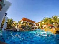 Calinisan Resort Hotel Inc. - Uima-altaat