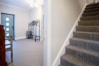 Tide & Tee - 2 Bedroom Apartment - Penally - Tenby - 4-Star