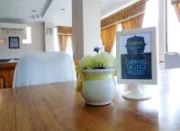 Grand Taufiq Hotel - ที่มีที่จอดรถ