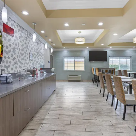 Best Western Plus Wasco Inn Suites