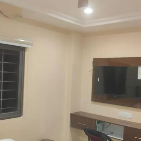Hotel Shri Vallabh Kripa
