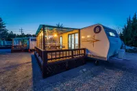 Gyeongju Tentaus Glamping & Auto Camping & Caravan - Kolam Renang