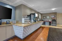 SureStay Plus Hotel by Best Western Mountain View - breakfast