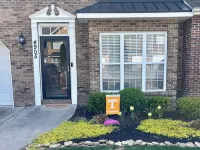3-Bedroom Townhome Ten Minutes from  UT Campus. Total Fresh Remodel.