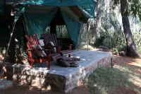 Epupa Camp โรงแรมใน
