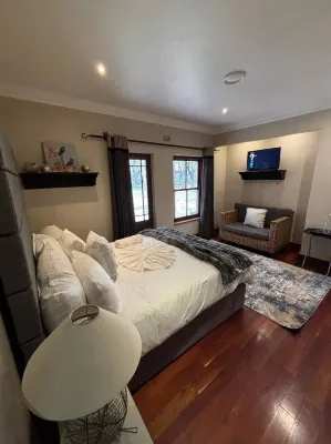 The    Starling Room