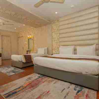Hotel Ratana International Rooms