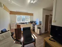 Cosy Apartment That Sleeps 3 Pets Welcome Hotels in Garve
