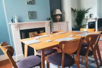 Cosy Reading Home - Superfast WiFi, Private Garden