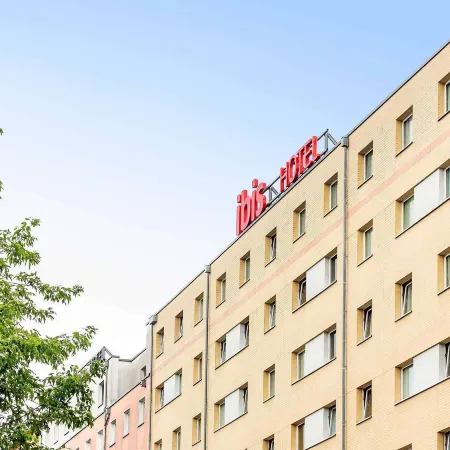 Ibis Berlin City Potsdamer Platz Отели рядом с достопримечательностью «Конгресс-центр STATION Berlin»