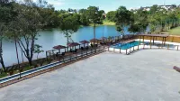 Píer 135 Escarpas - Swimmingpools