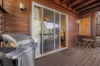 Alpine Way Lake & Sugar Bowl Resort - vue sur la montagne