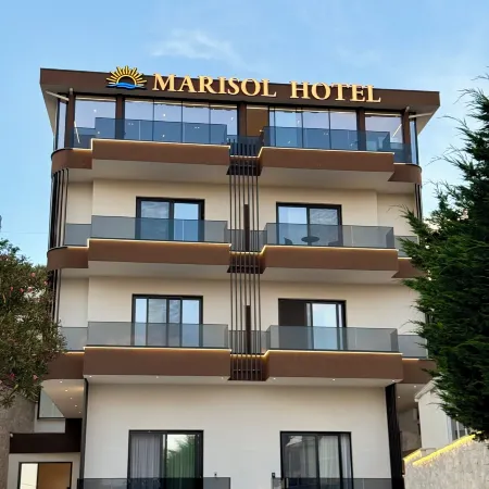 Marisol Hotel