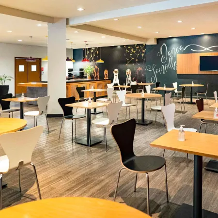 ibis Joinville