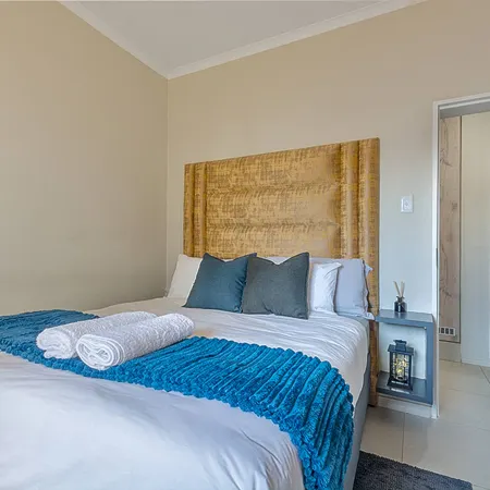 Zalari Luxe 93 on New, 1 bed, Central & Premium Comfort