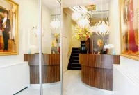 Hotel Damsquare - 3-Star