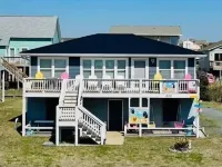 Sandy Bottoms 4 Bedroom Home by RedAwning - 3 stjerner