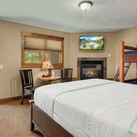 Duck Inn Lodge Отели в г. Уайтфиш