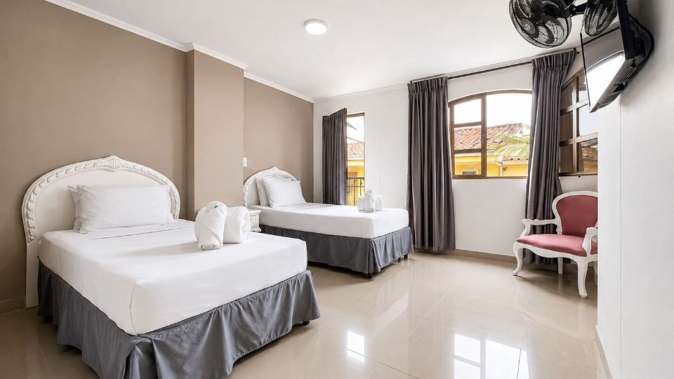 Hotel Suite Santa Rosa