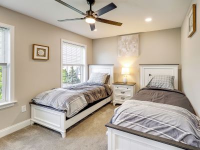 5 Mi to Downtown: Pet-friendly Lancaster Getaway