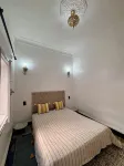 Riad Omi Zelya - 2 stjerner