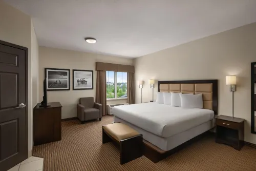 Travelodge Suites by Wyndham Estevan - Gym