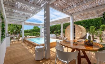 Dimitra Beach Hotel & Suites