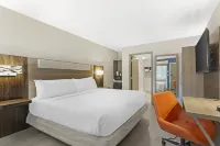 Holiday Inn Express Hyannis - Cape Cod by IHG - Wifi