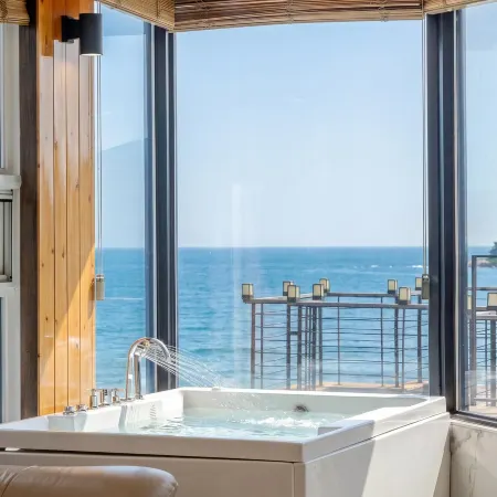 Sokcho Moreve Pension