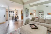 Great for Families! Schertz Getaway 6 Mi to Zoo - Wifi
