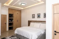 Lusso Court Shortlet Apartment - 4-Star