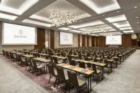 Sheraton Uşak Hotel & Thermal Spa - parking