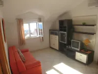 Apartment in Bol with balcony - 4-Star