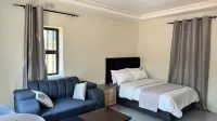 Menzi Apartments - 3-Star