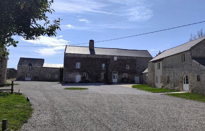 Omaha Secret Normandy Cottages