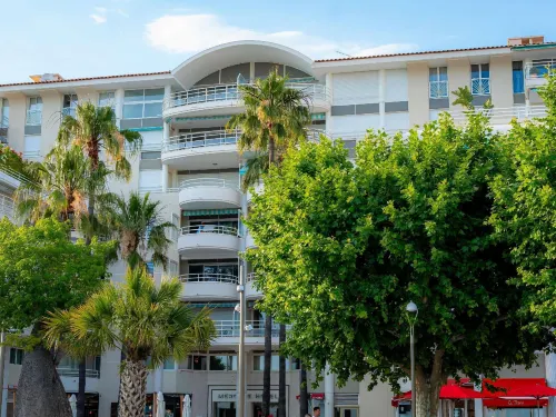 Mercure Saint Raphael Centre Plage - Merinäköala