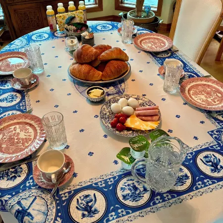 Rocky Mountain View Bed & Breakfast