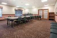 Quality Inn & Suites East Troy I-43 - Kæledyr tilladt
