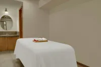 The Fern Residency Rajkot, Series by Marriott - spa